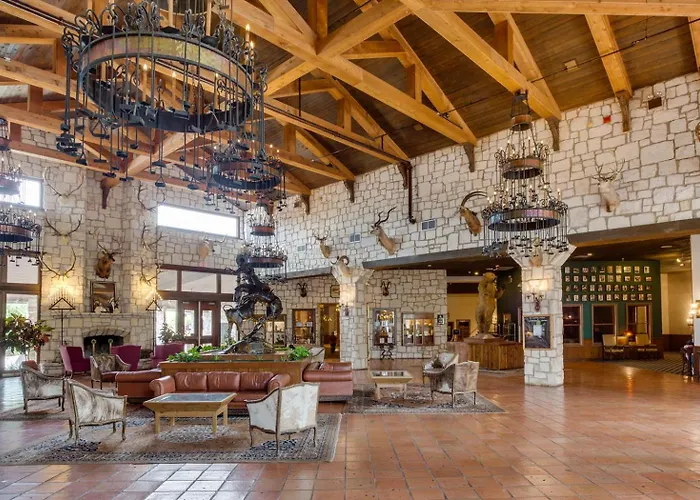 Y O Ranch Hotel And Conference Center